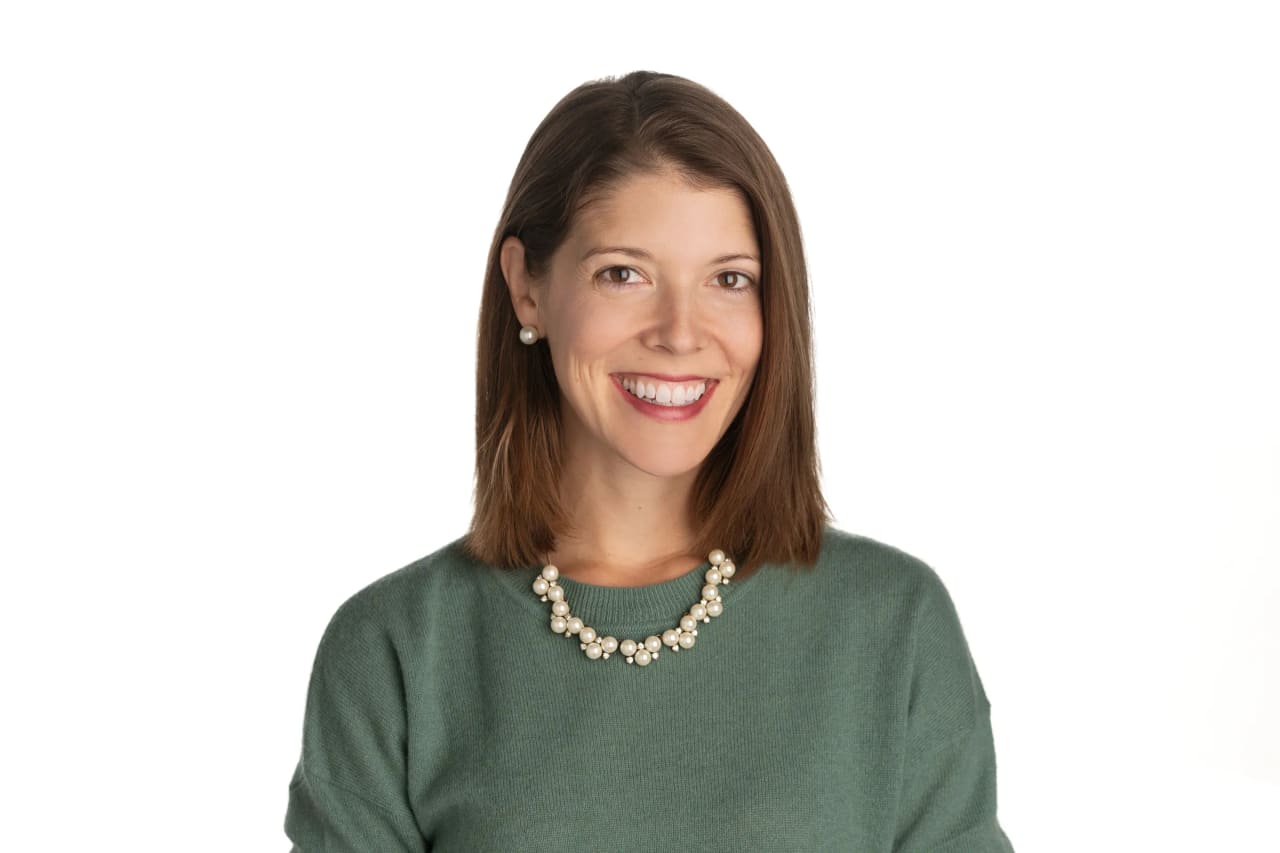 Headshot of Jessica Coulson